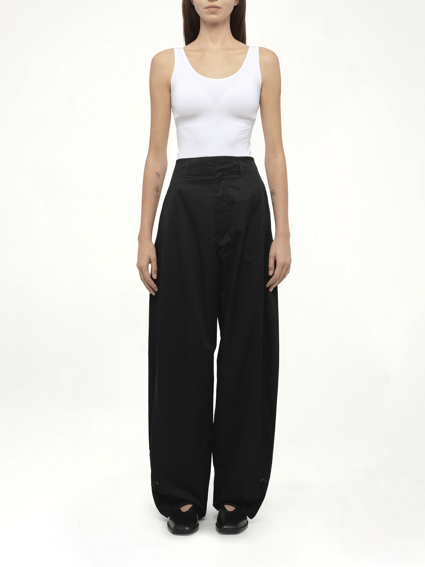Soft Volume Pants in Black