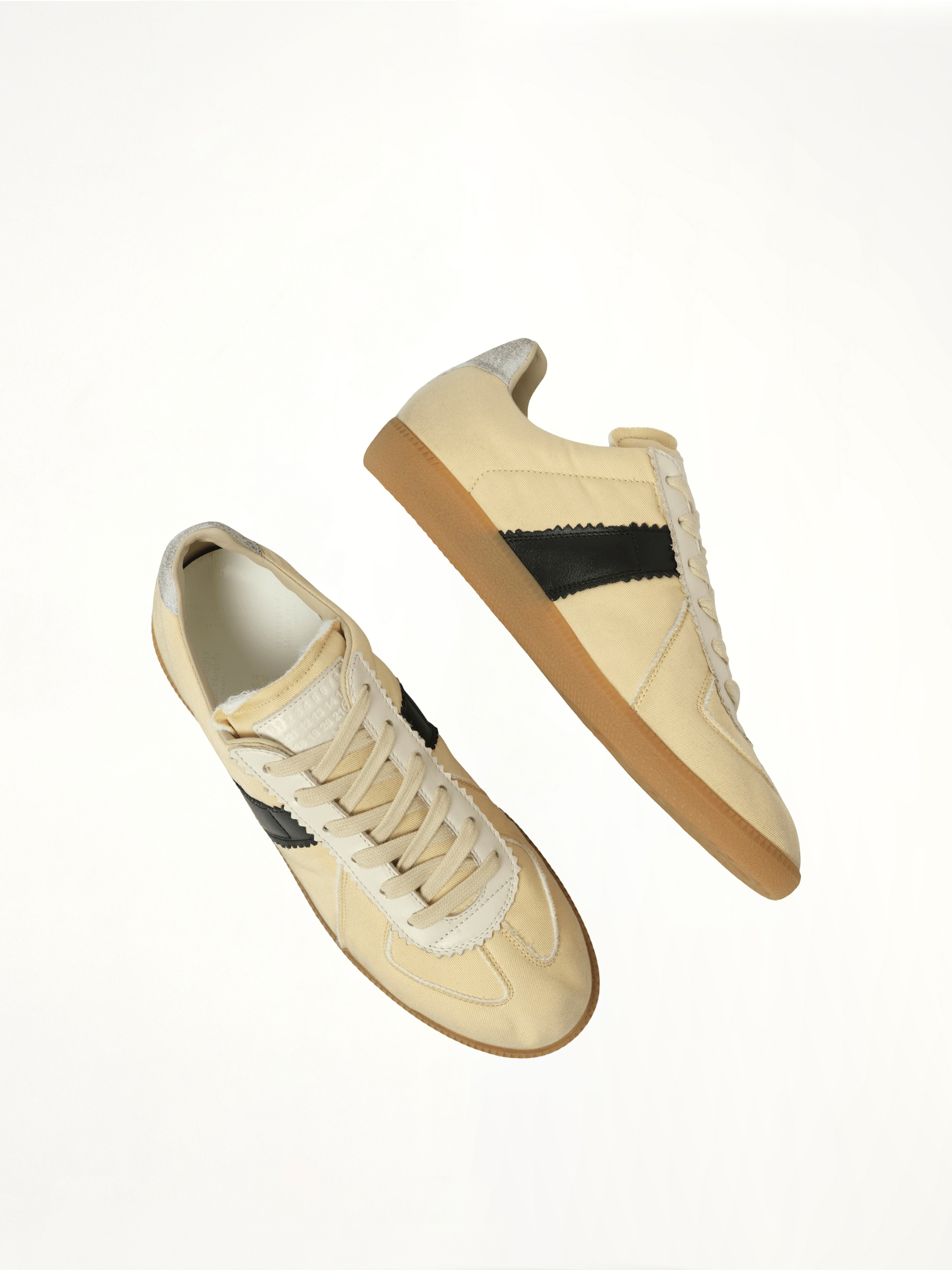 Replica Sneaker in Black/Yellow Top View | MAISON MARGIELA