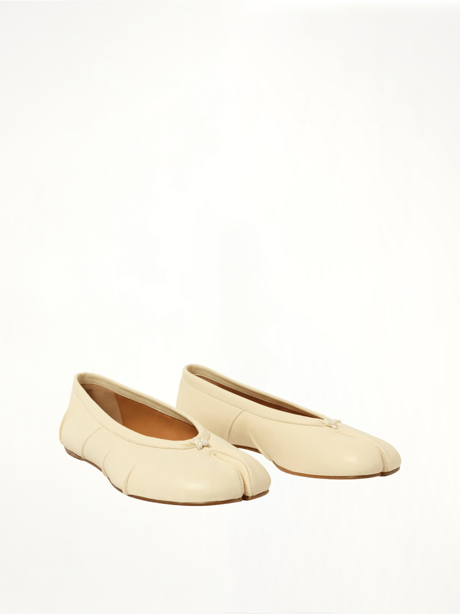 New Tabi Ballerina in White Front View | MAISON MARGIELA