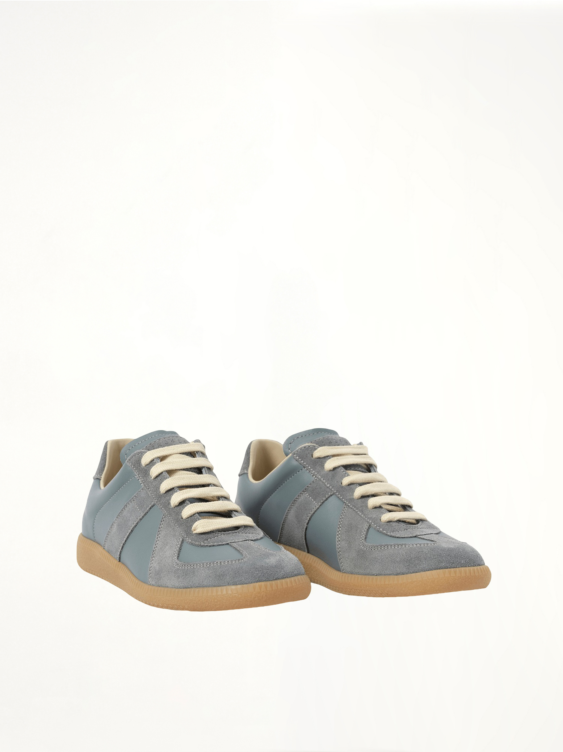 Replica Sneaker in Cloud Front View | MAISON MARGIELA
