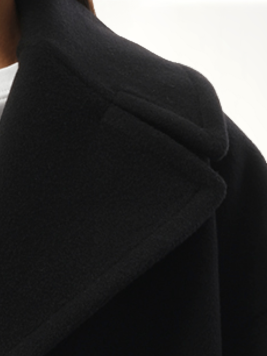 Single Breasted Short Coat in Black