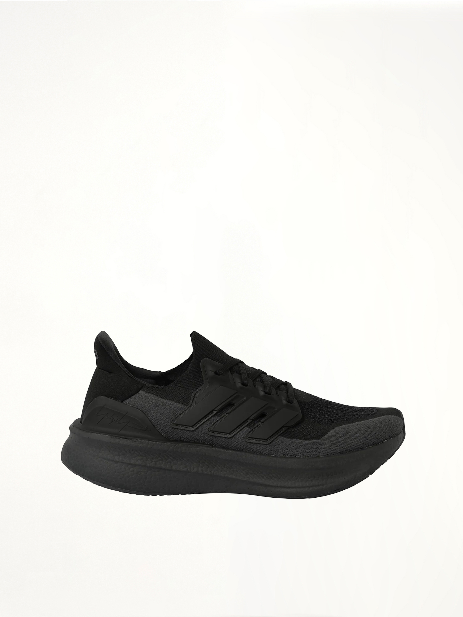 Y-3 Ultraboost 5 in Black Side View | Y-3