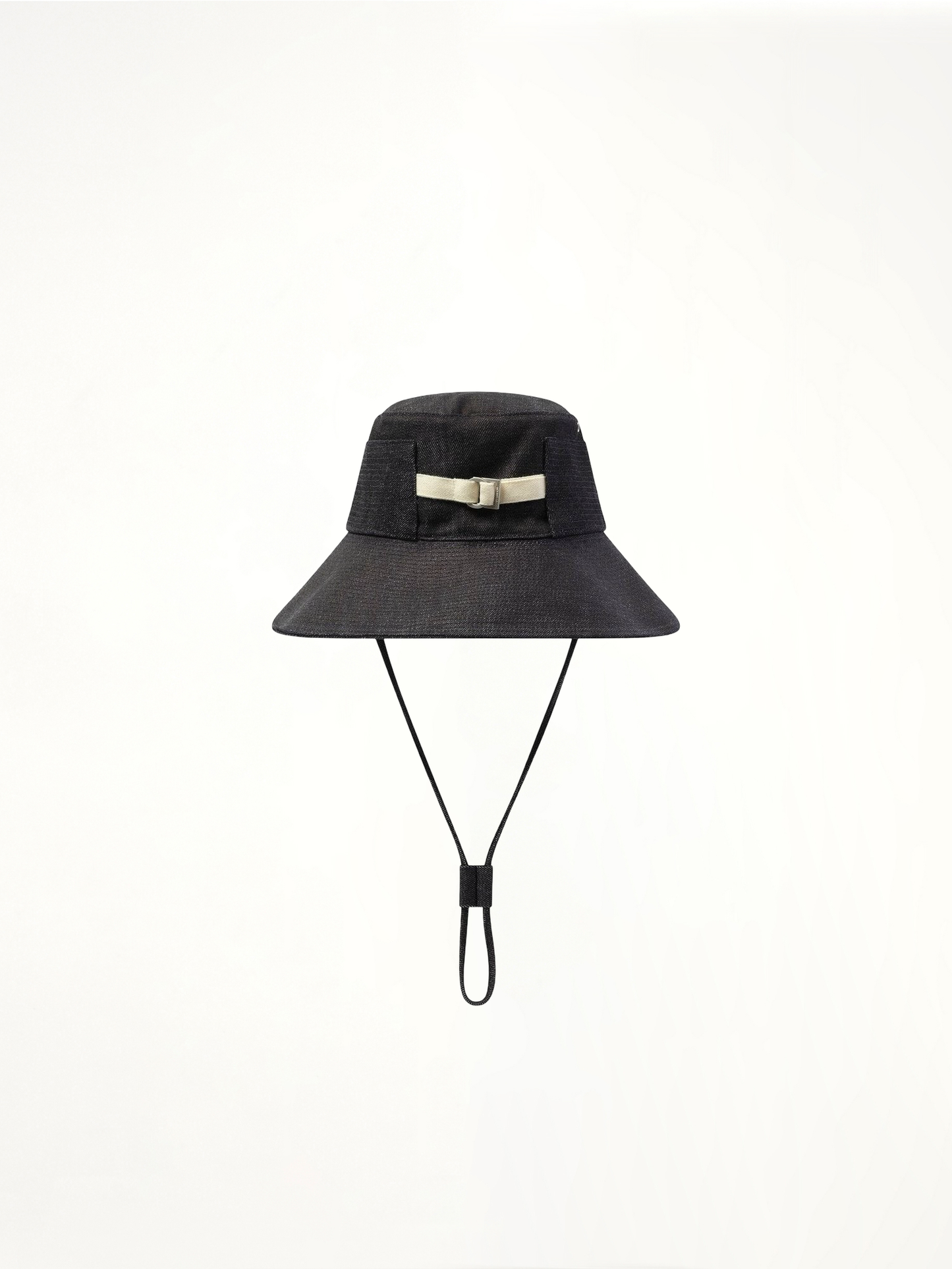 Le Bob Denim Bucket Hat in Navy