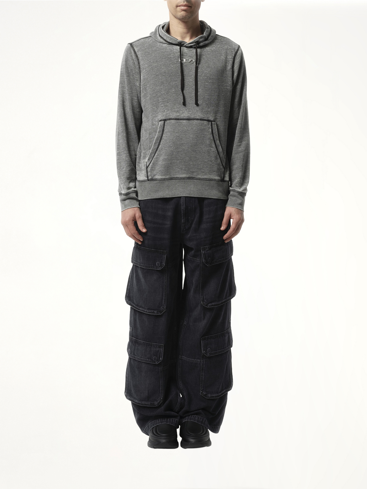 S-Ginn Hoodie in Grey