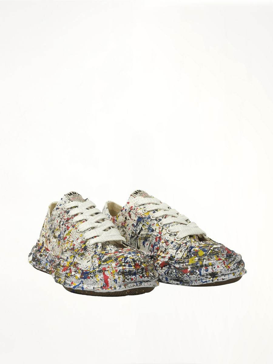 Peterson 23 OG Paint Splatter Sneaker in White Front View | MAISON MIHARA YASUHIRO