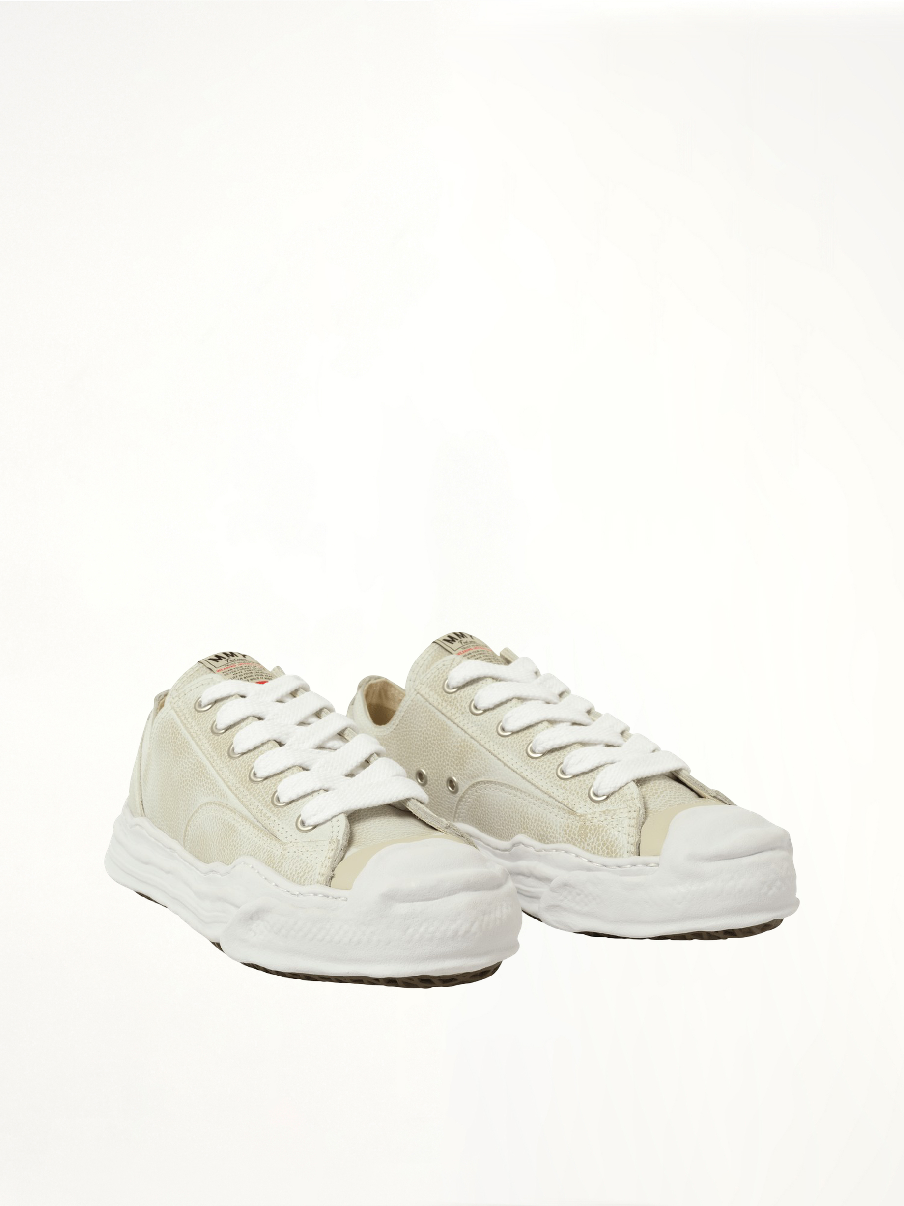Hank OG Shrink Leahter Sneaker in White Front View | MAISON MIHARA YASUHIRO