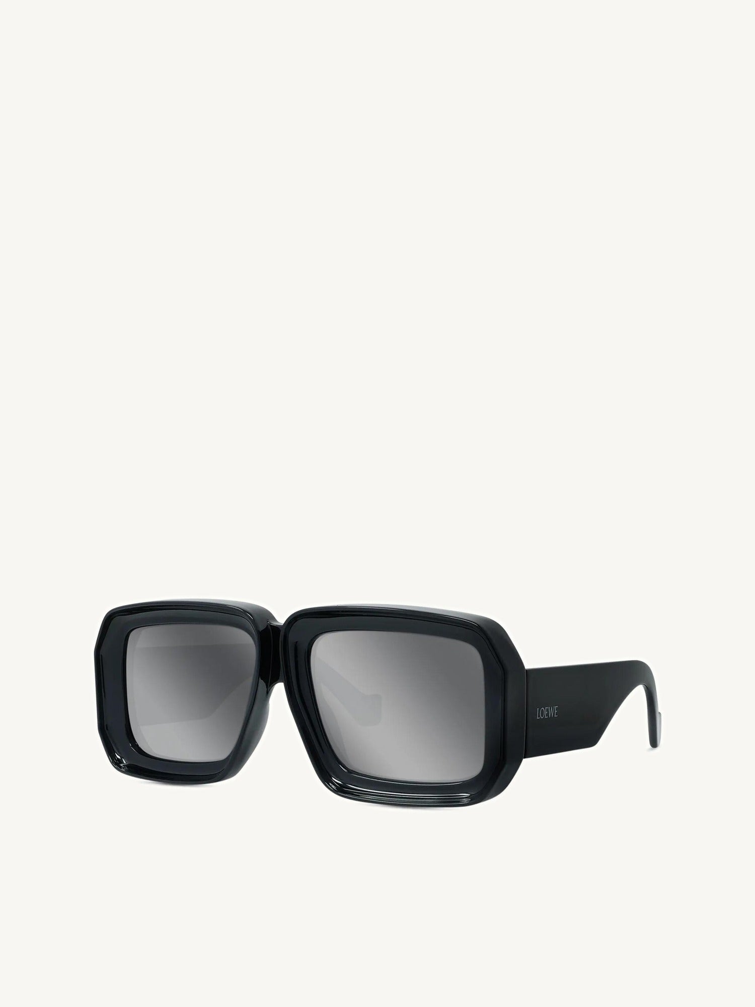 LW40064U INJECTED Sunglasses in Black