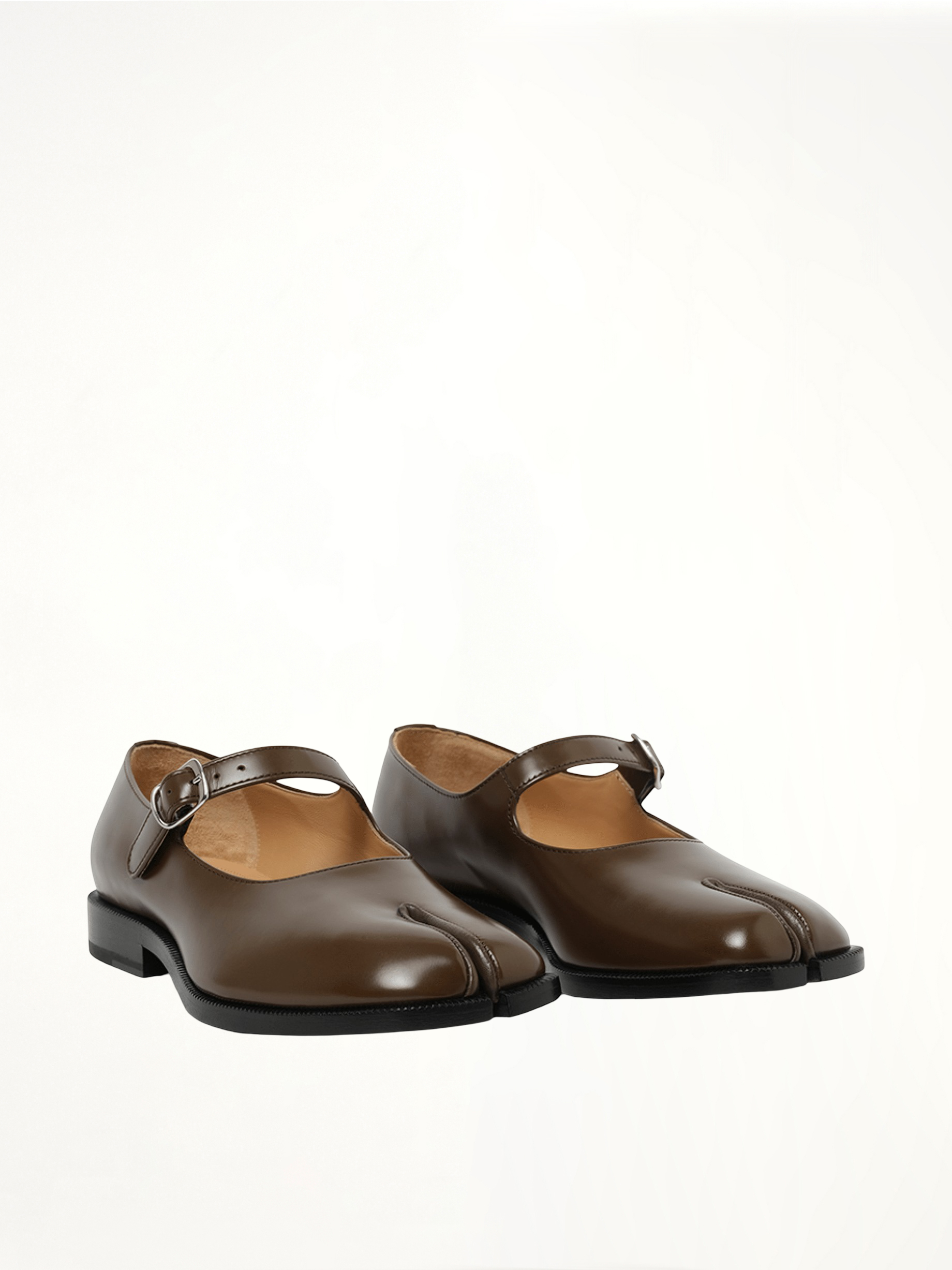 Tabi Mary Jane in Wood Front View | MAISON MARGIELA