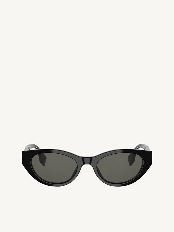 Fendi Lettering FE40209I 5101A Sunglasses in Black