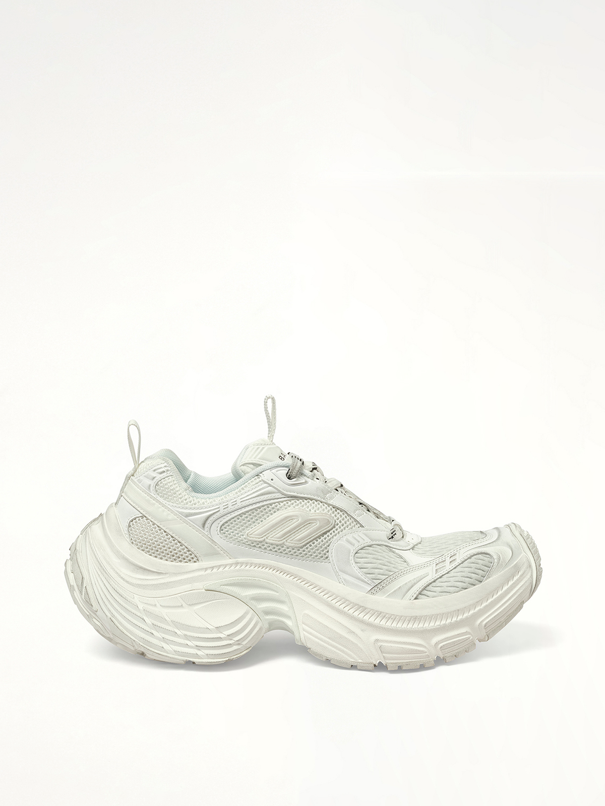 6XL Sneaker in White Side View | BALENCIAGA