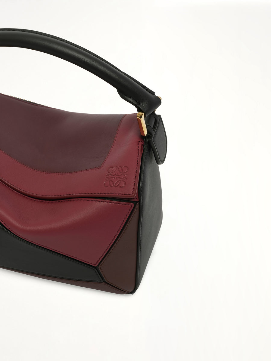 Puzzle S Square in Black/Burgundy