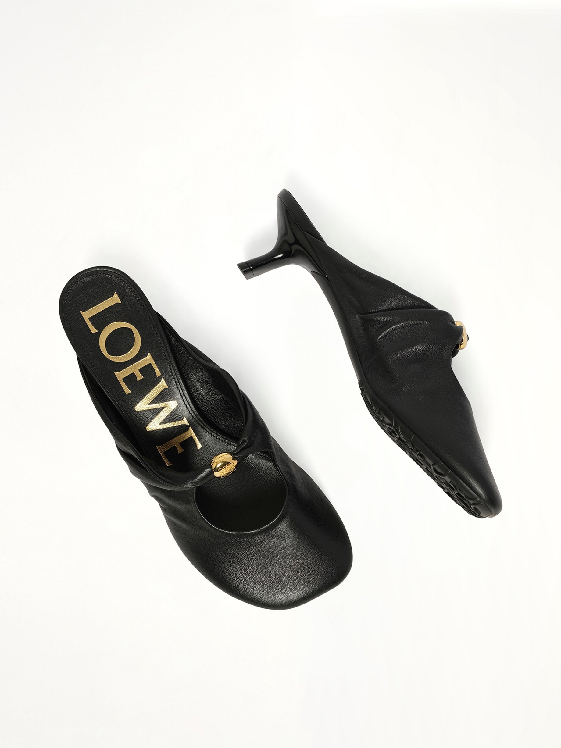 Pebble Soft Mule 45H in Black Top View | LOEWE