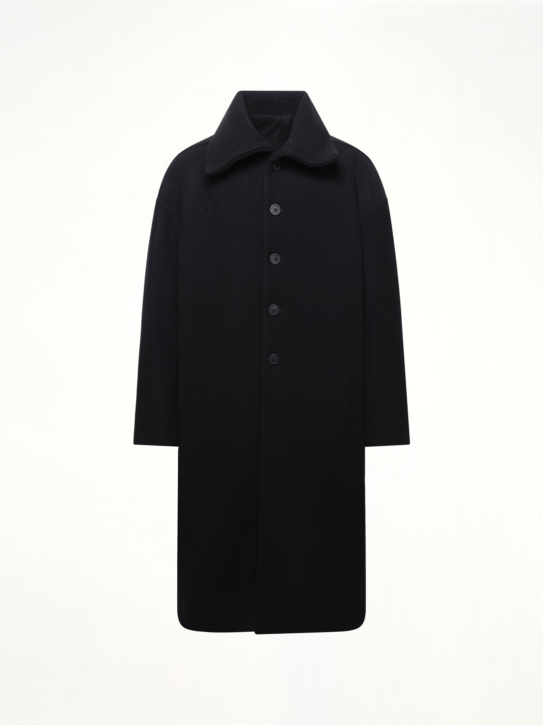 Dracucollar Coat in Black