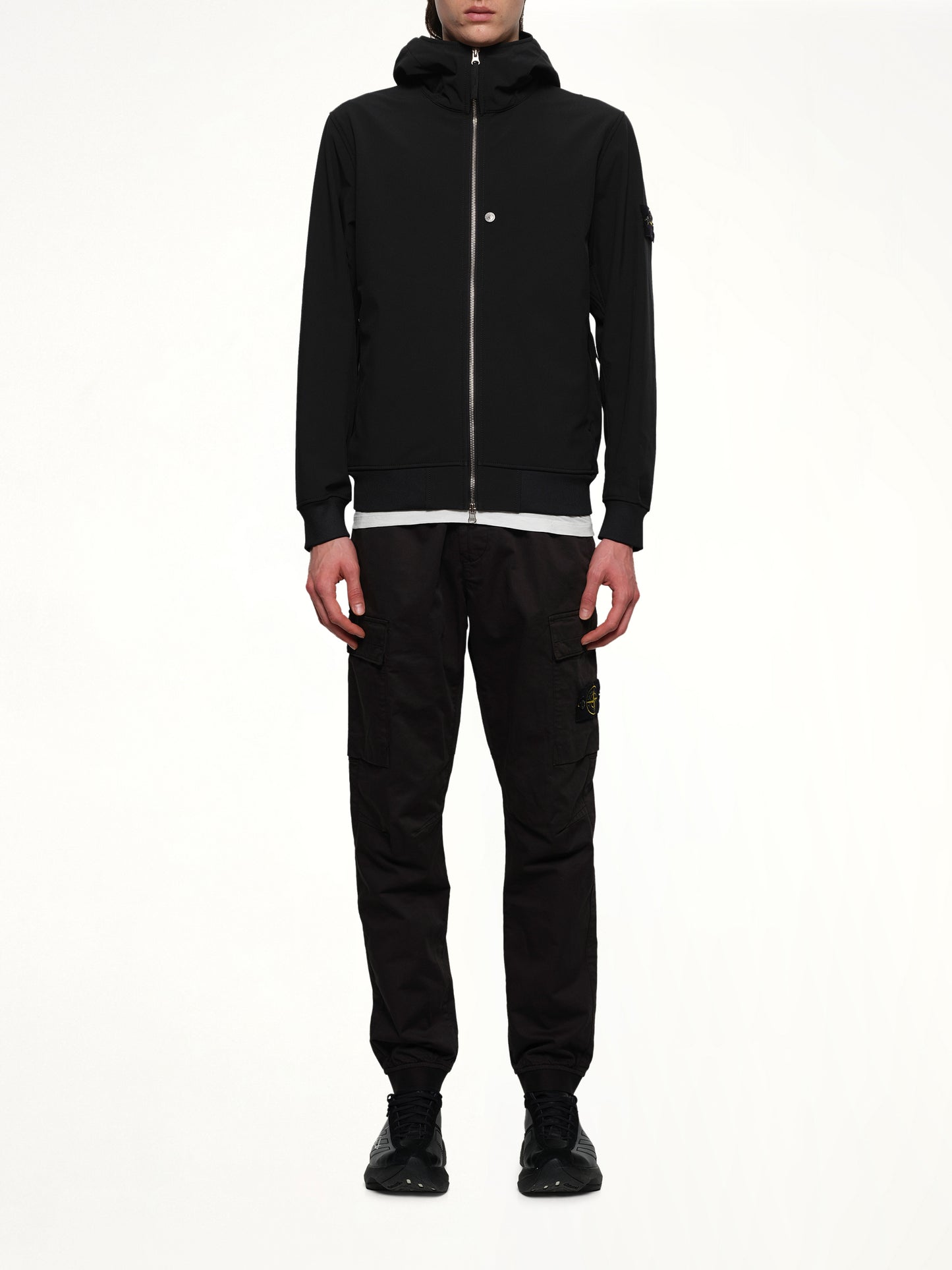 Q10000 Light Outerwear Jacket in Black