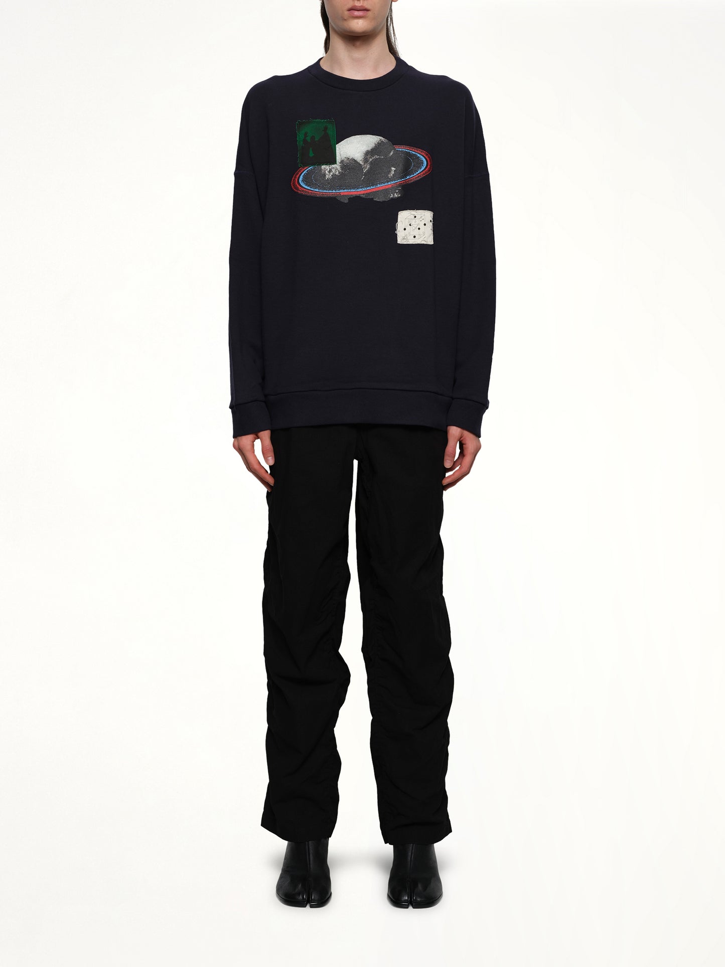 Graphic Patches Sweatshirt in Navy