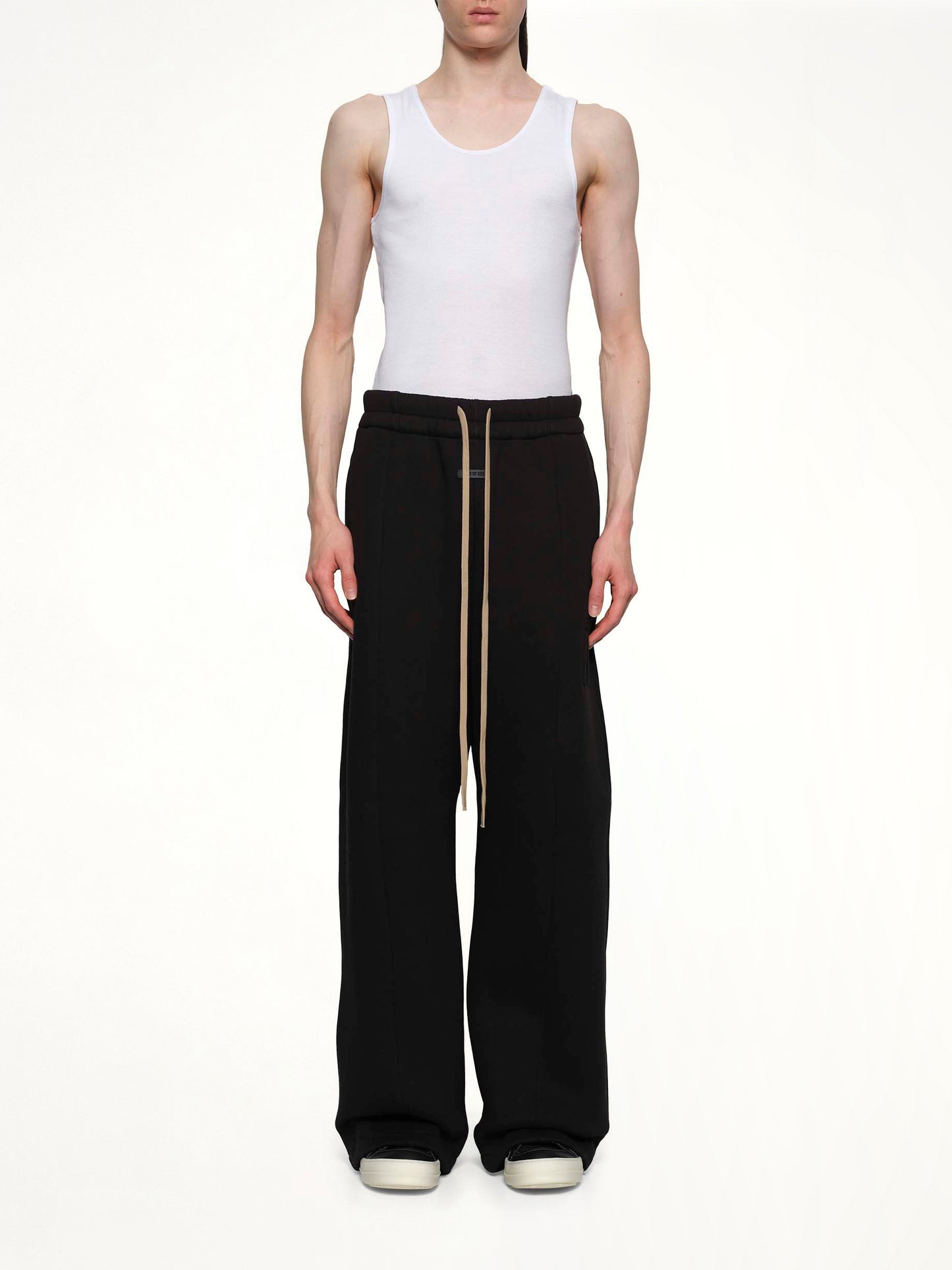 Wide Leg Sweatpant in Black