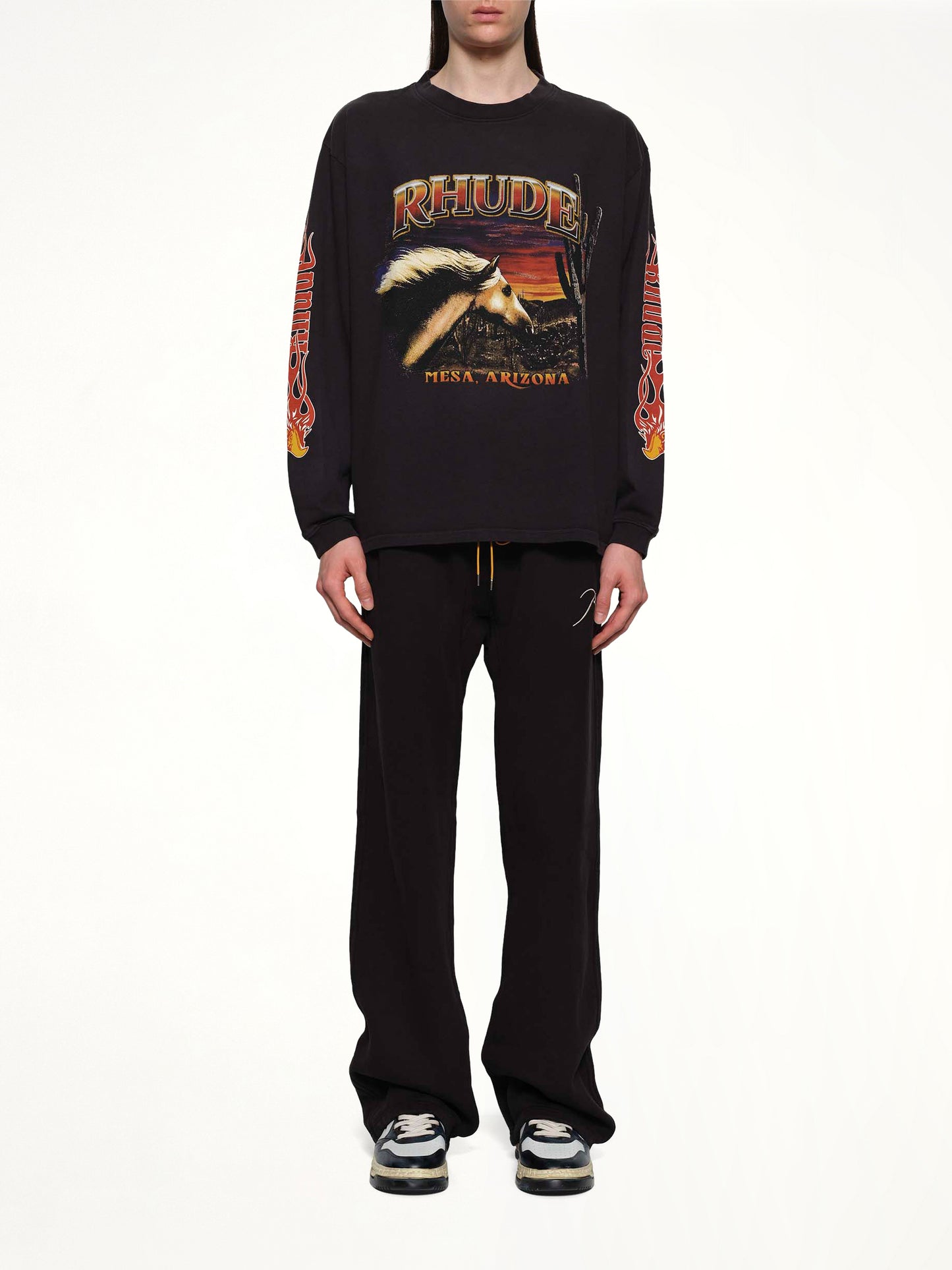 Mesa Stallion Ls T-Shirt in Vintage Black