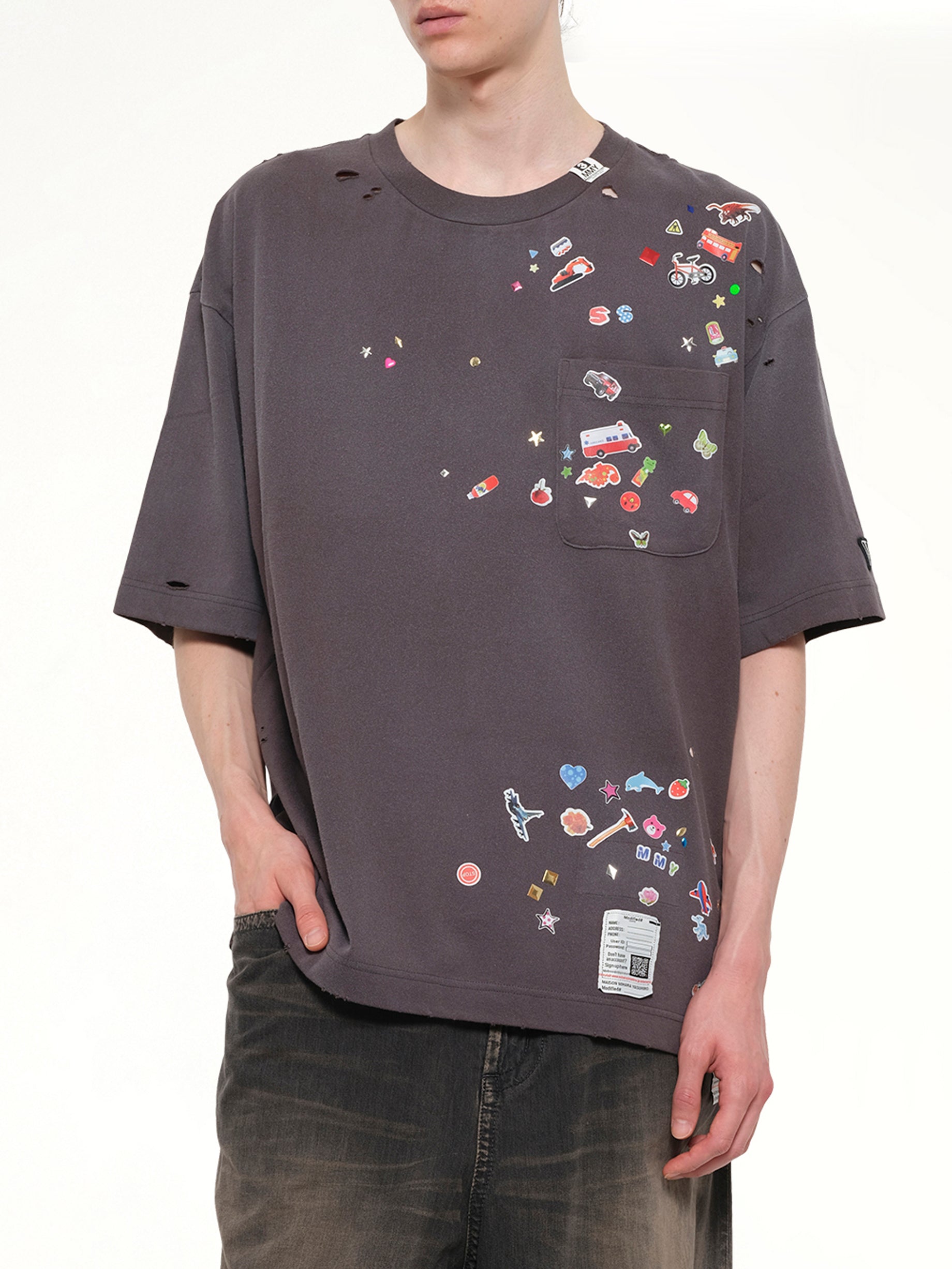 Kids Sticker T-Shirt in Black