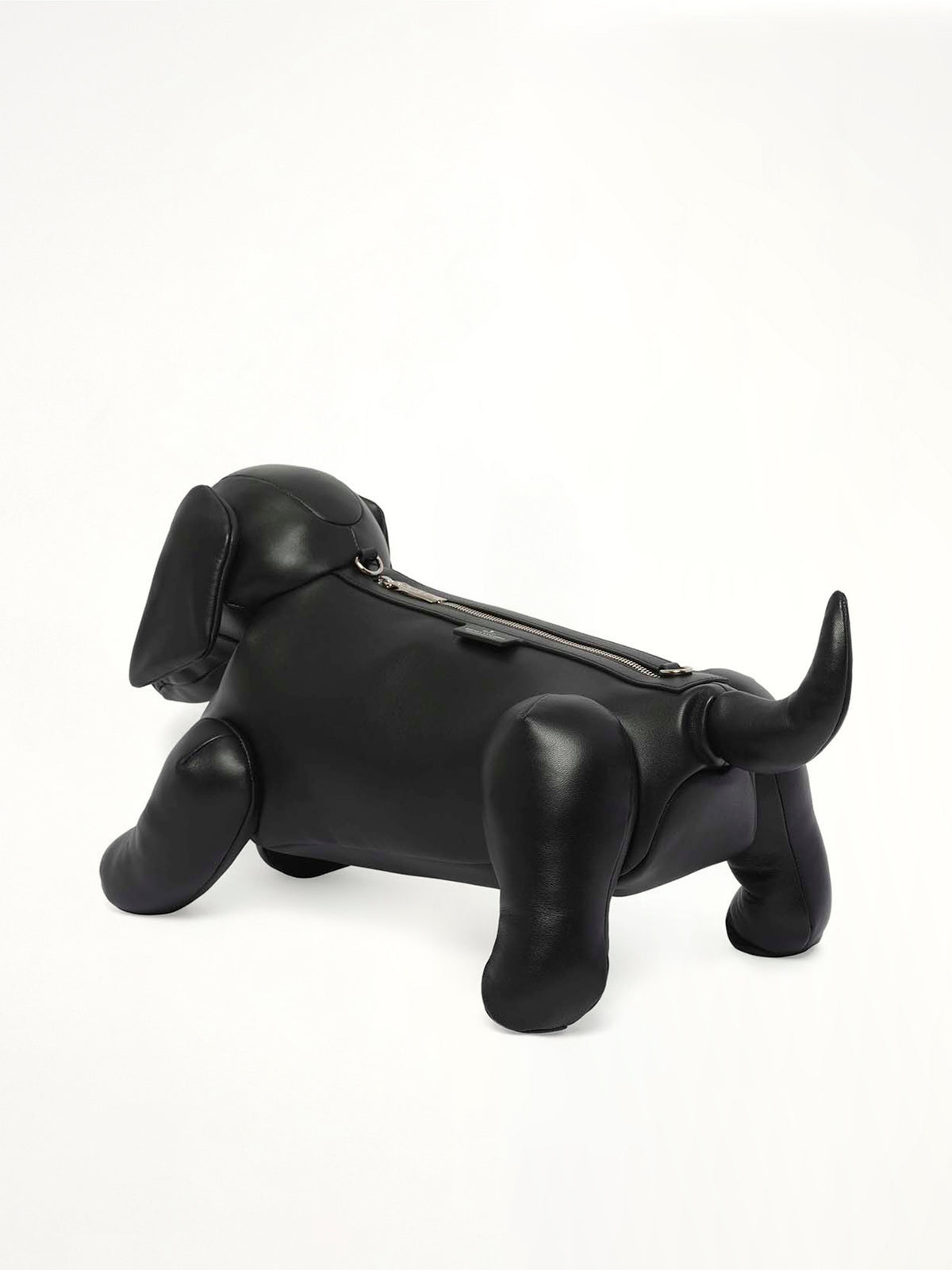 Medium Dachshund Bag in Black