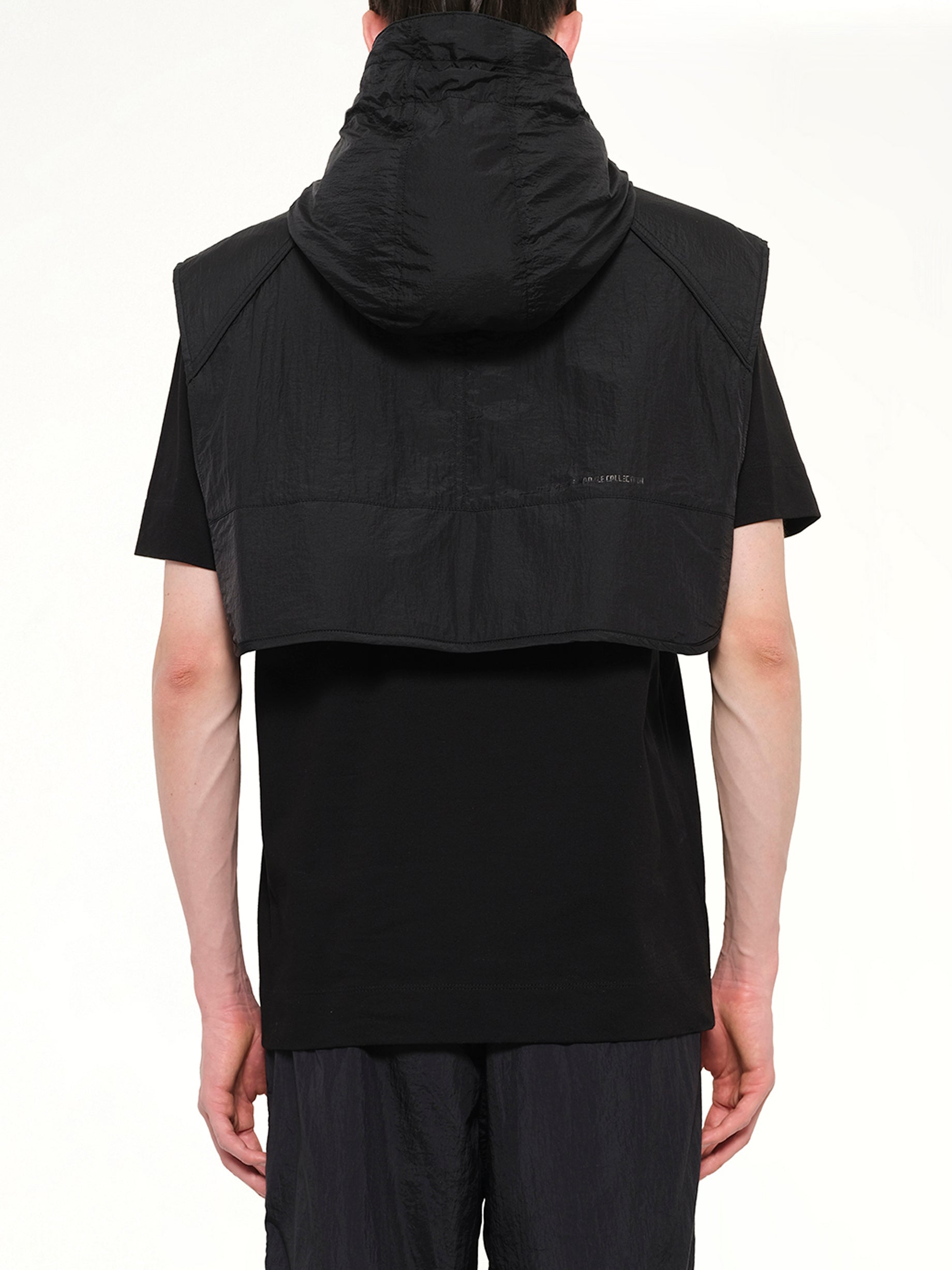 Hood Top in Black