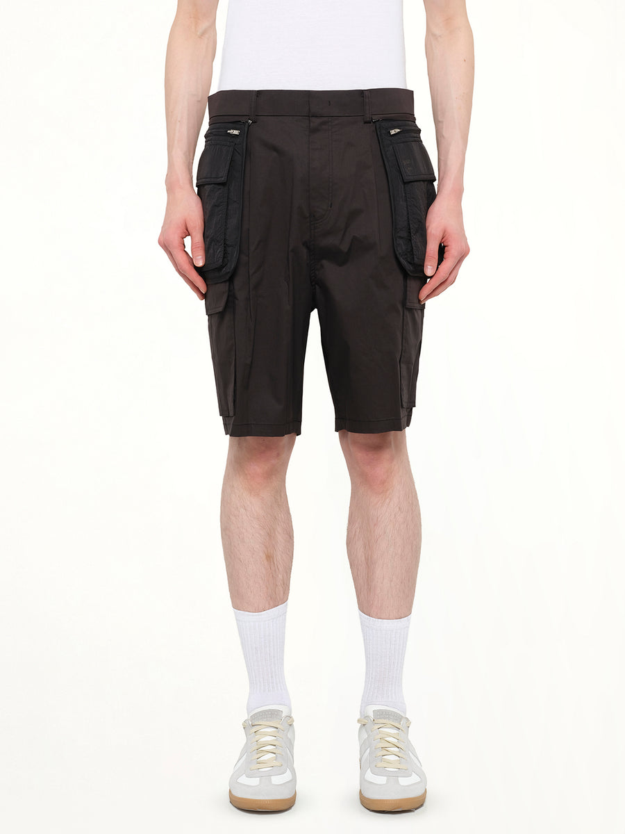 Juunj Cargo Shorts in Black