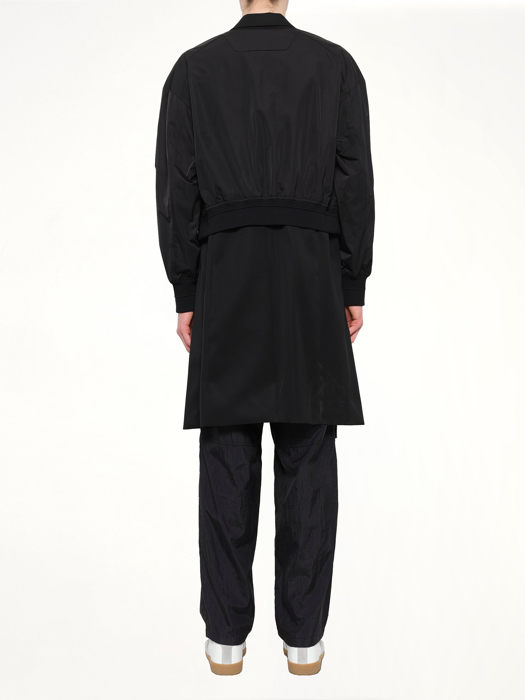 Juunj Jacket in Black