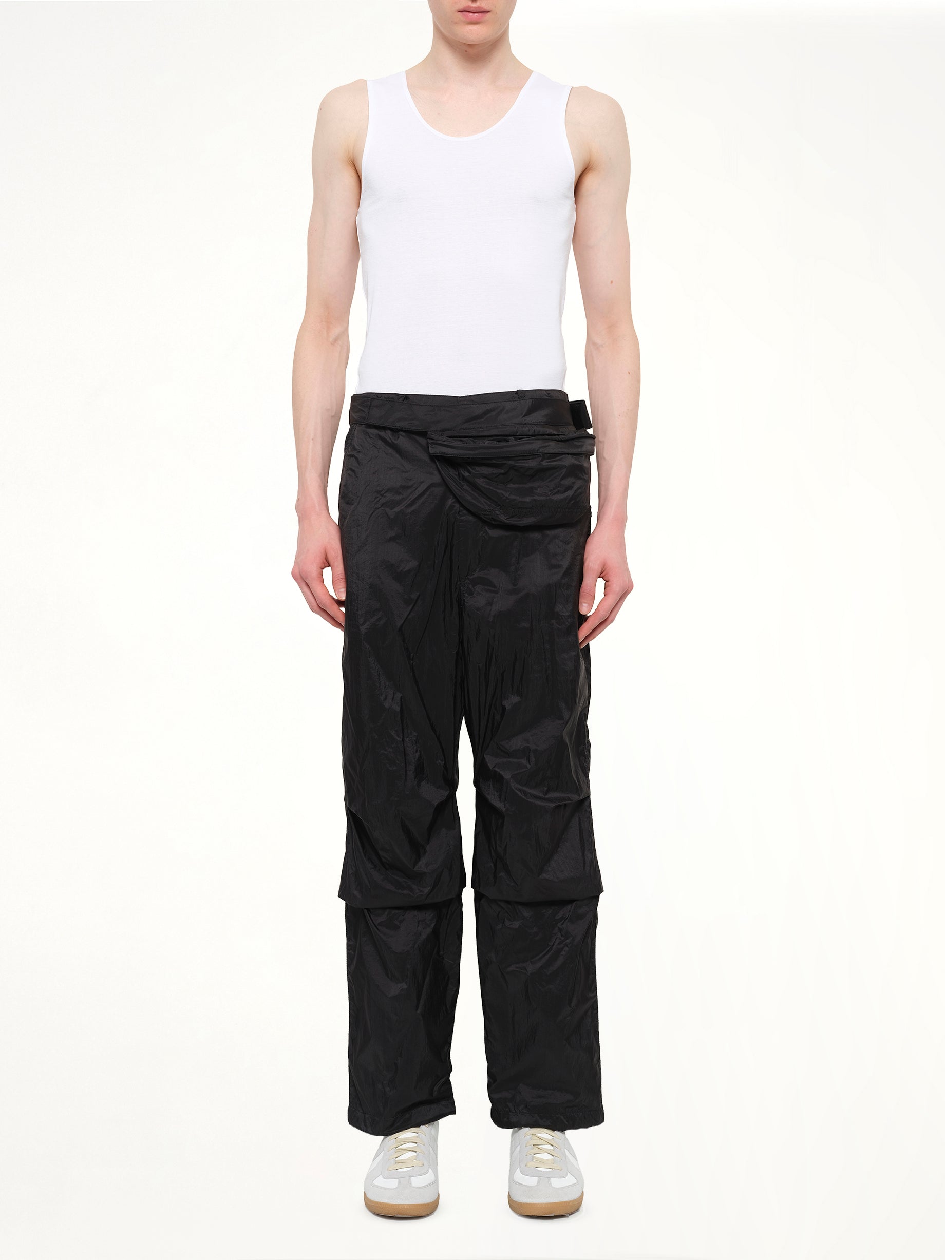 Juunj Pants in Black