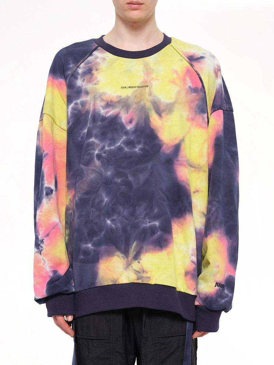 Tie Dye Sweatshirt in Violet