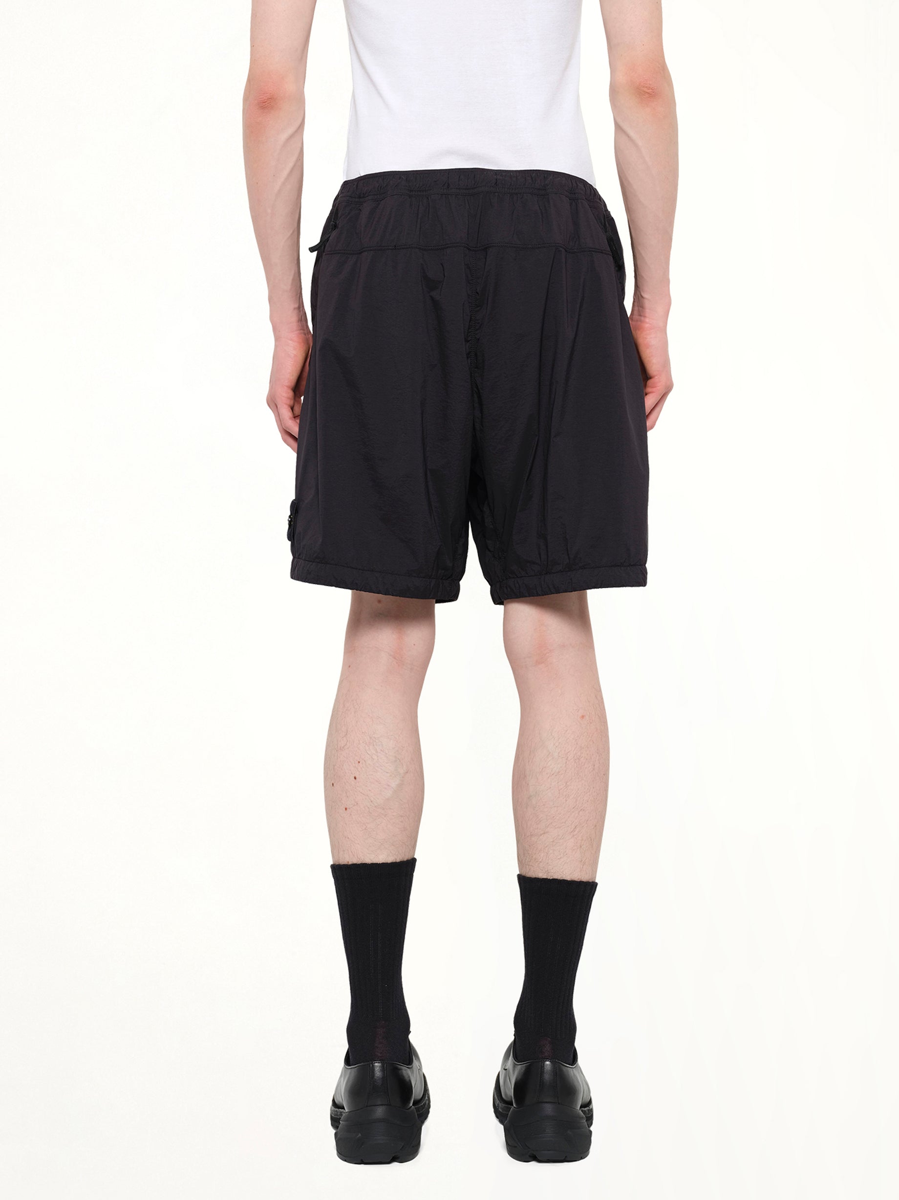 L100004 Ultra Light Nylon Stretch Shorts in Black