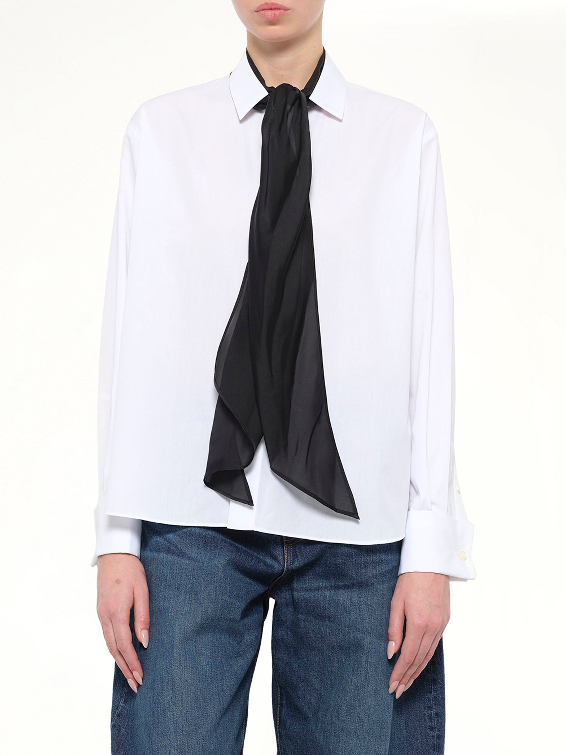 Poplin Shirt with Tie in Off White