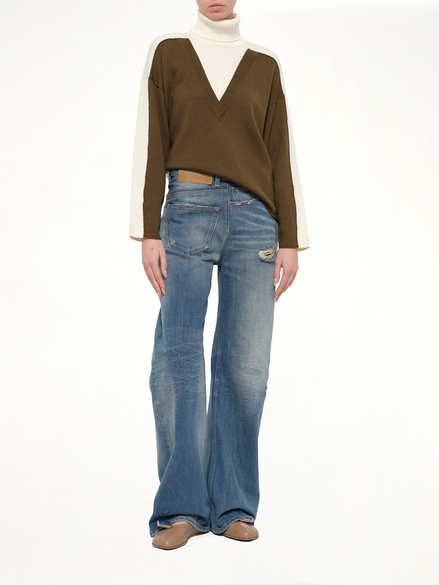 Moved Pattern Turtleneck in Off White/Khaki
