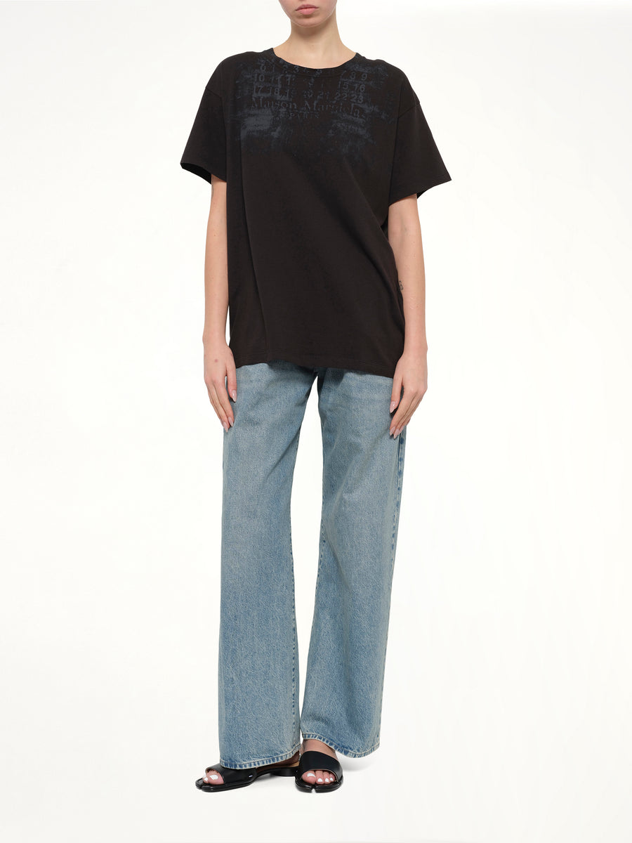 Numbers Regular T-Shirt in Carbon