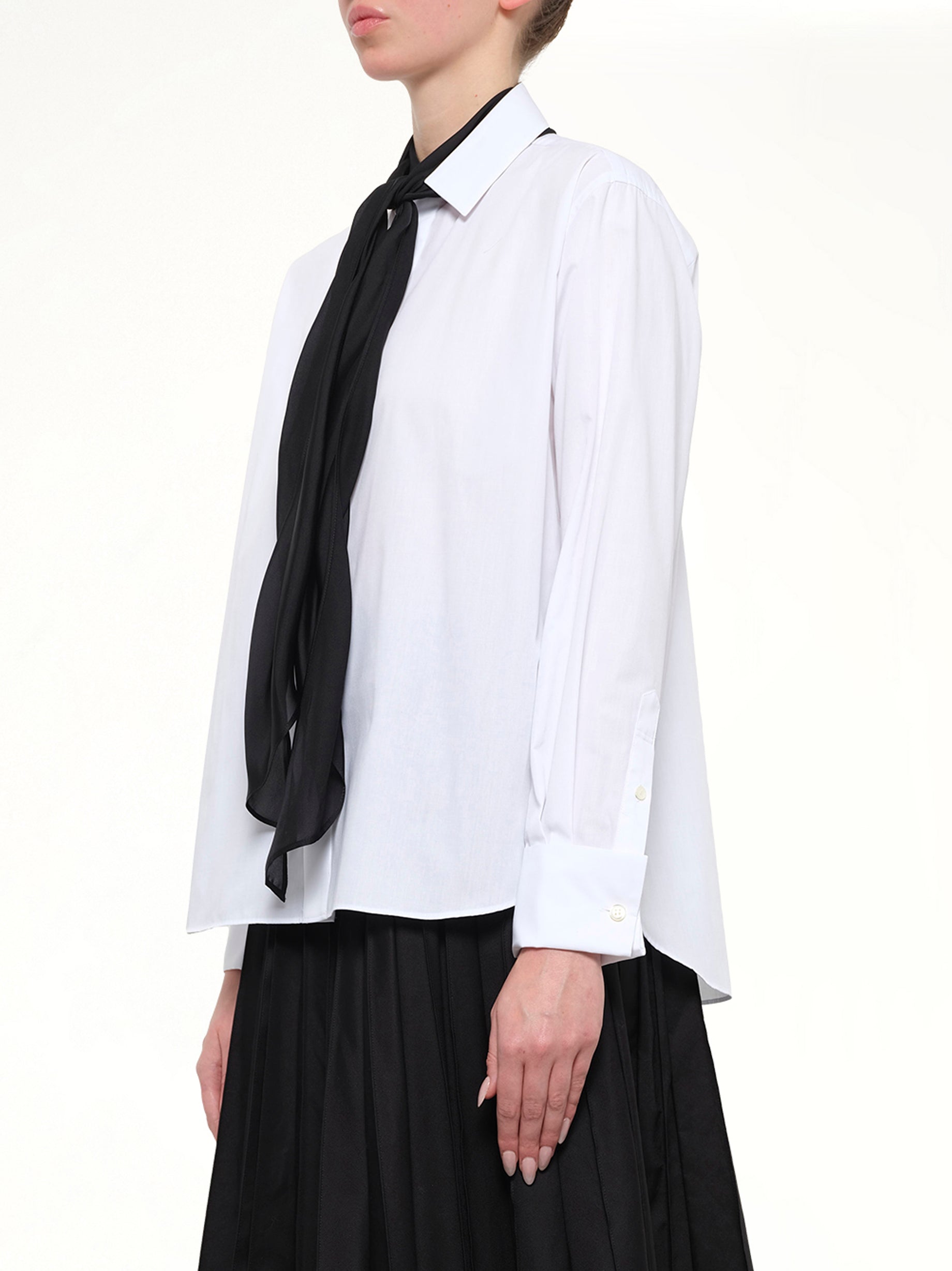 Poplin Shirt with Tie in Off White