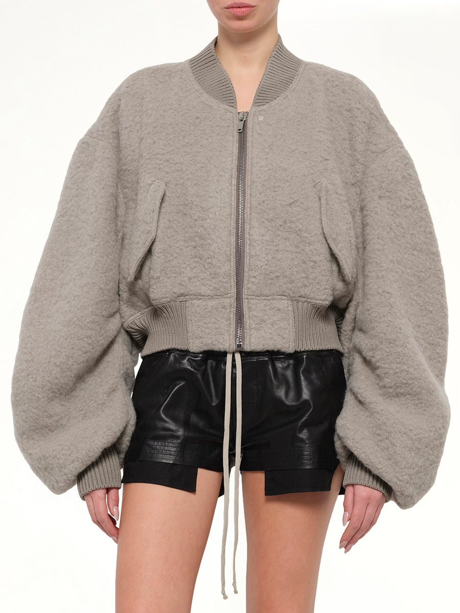 Secchia Cropped Flight in Dark Pearl