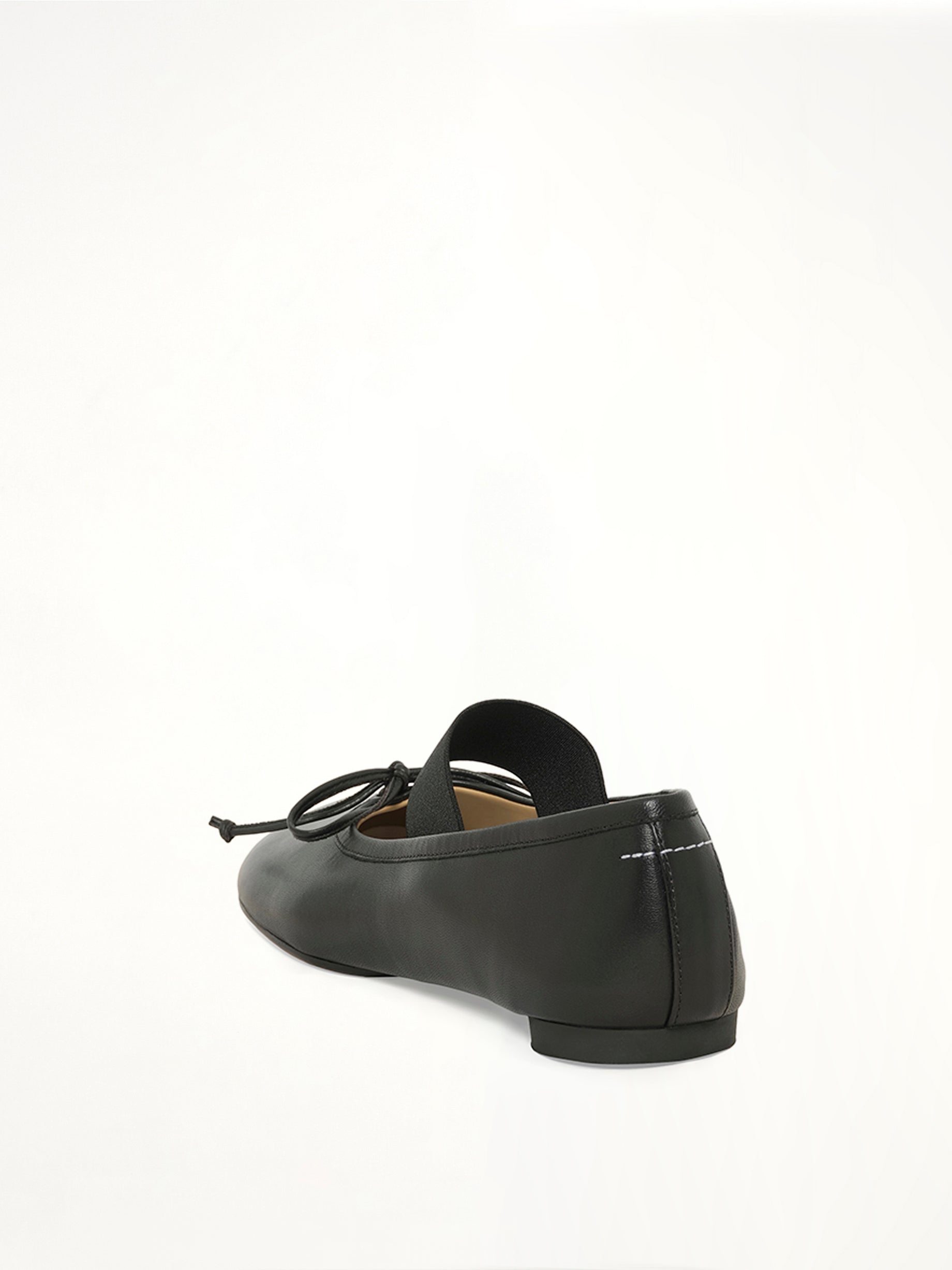 Ballet Shoe in Black