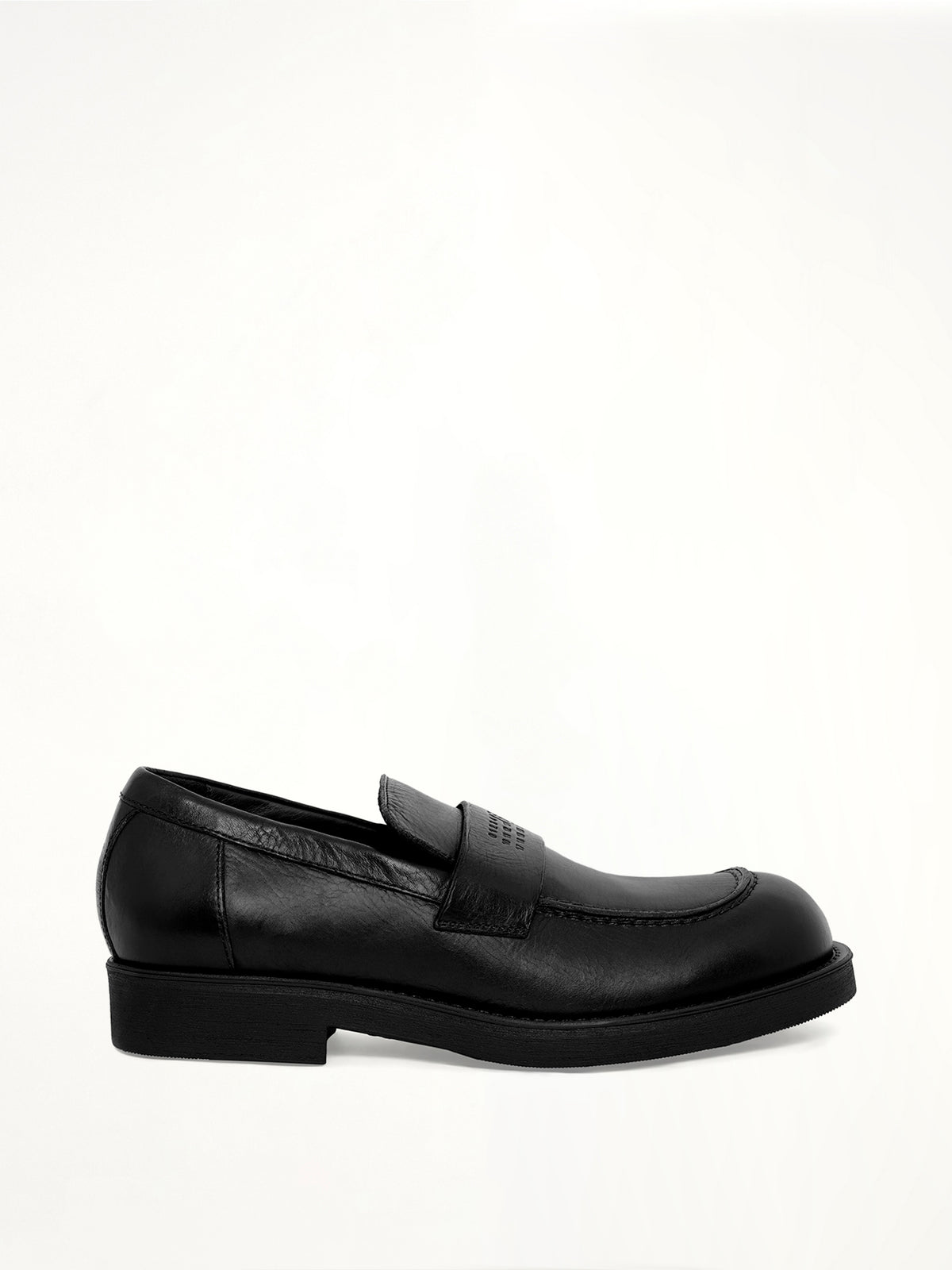 MM6 Mocassin in Black