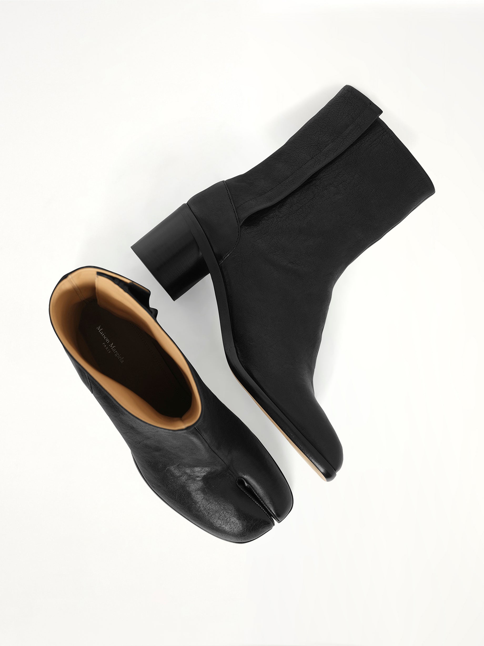 Tabi Ankle Soft Boots H60 in Black