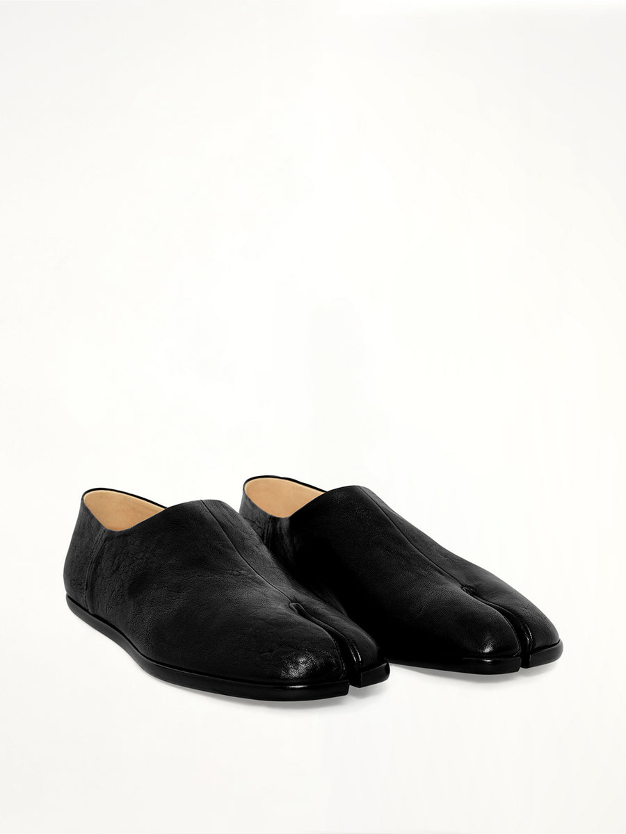 Tabi Babouche Grain Leather in Black