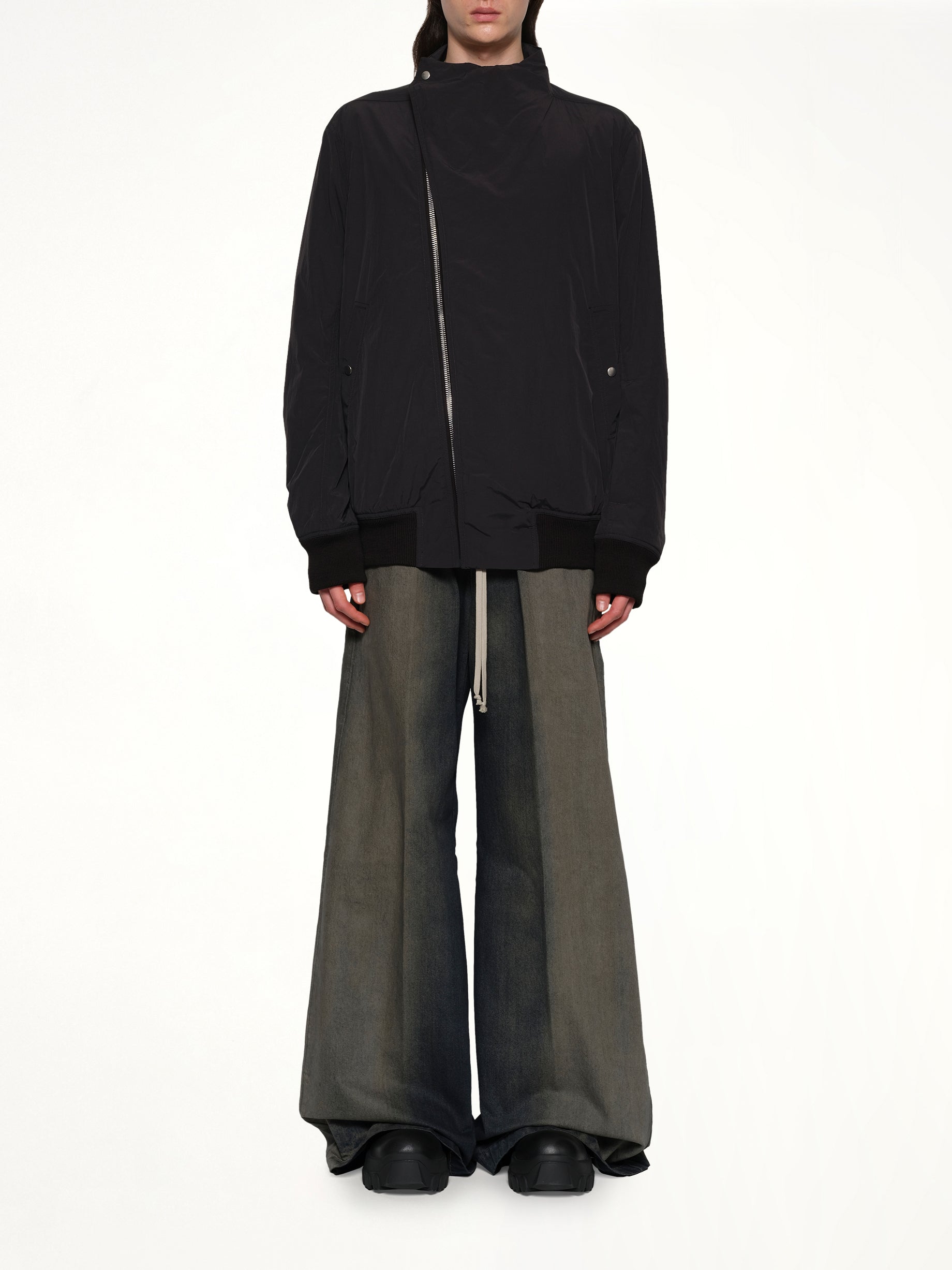 Hollywood Flight Jacket in Black