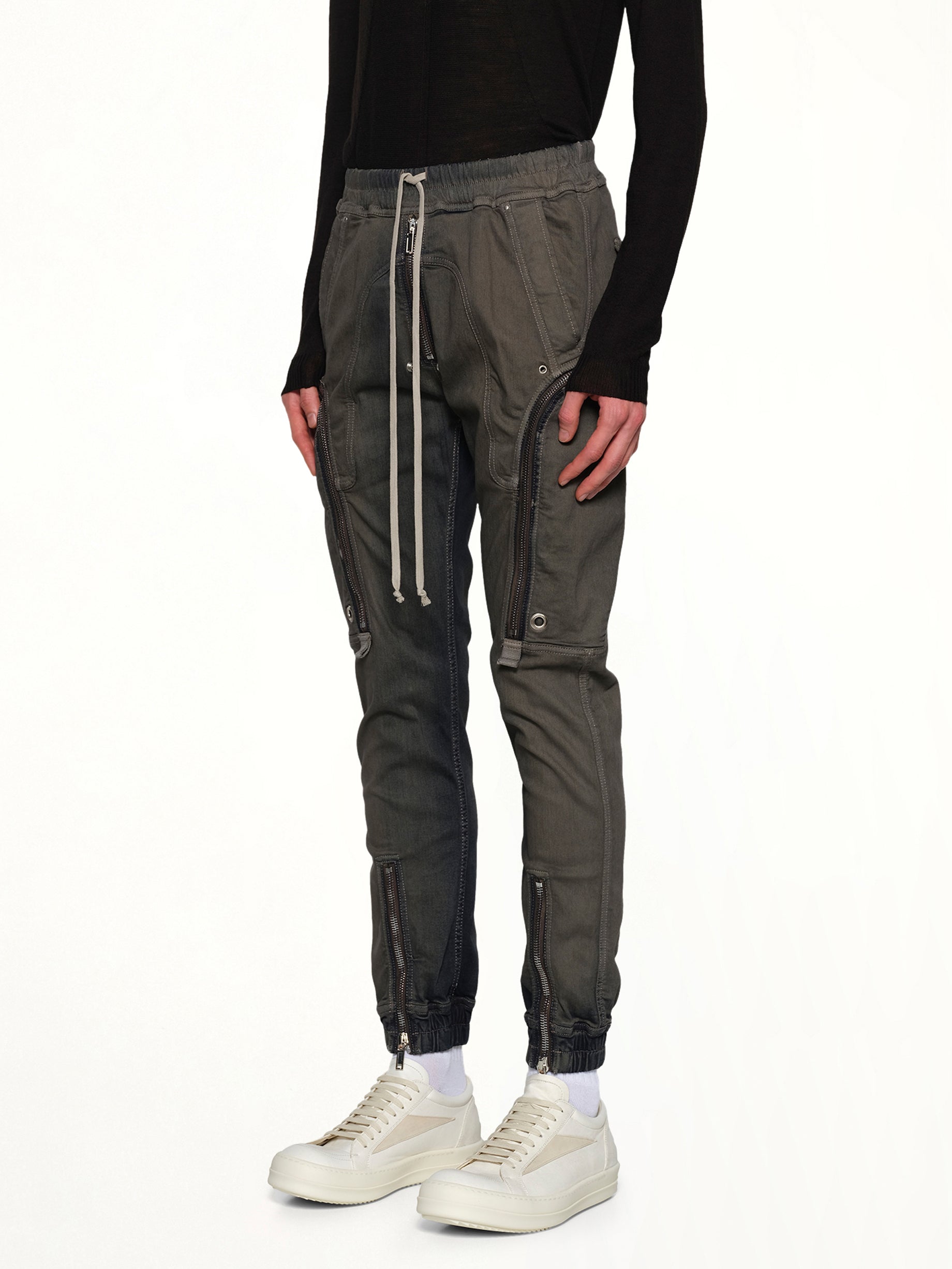 Bauhaus Cargo Pants in Darkdust Degrade
