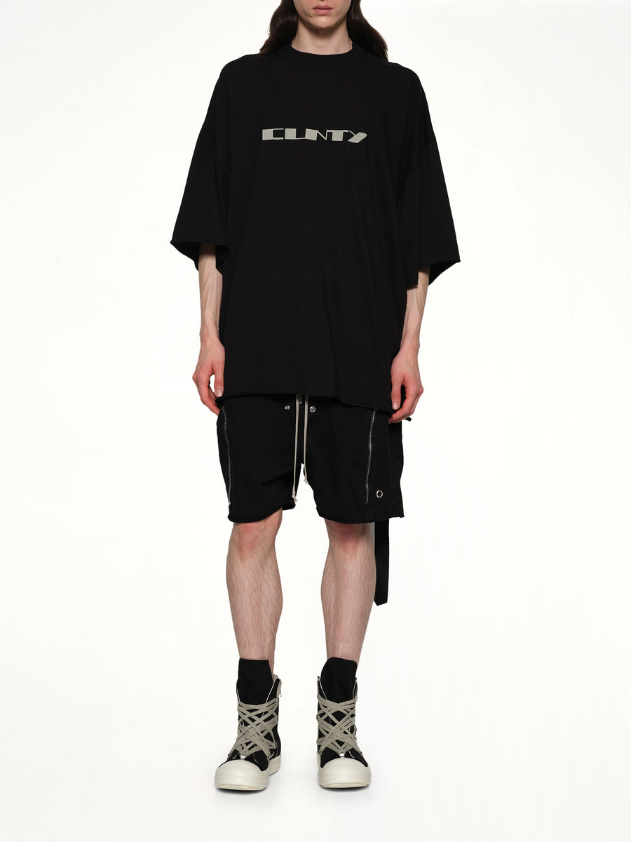 Bauhaus Shorts in Black