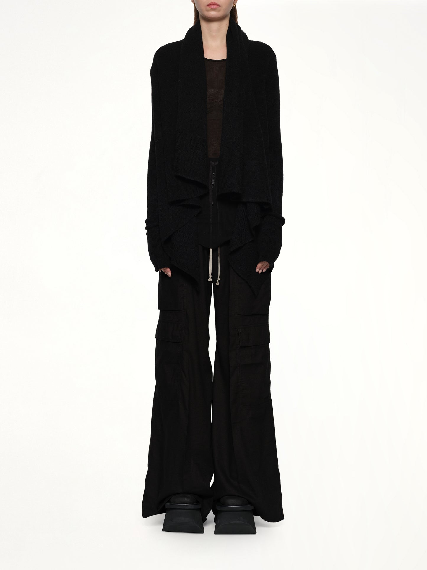 Hooded Medium Wrap in Black