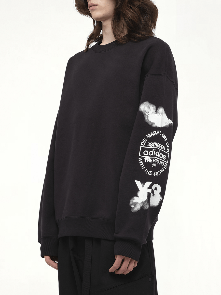 Graphic Crew Sweat in Black