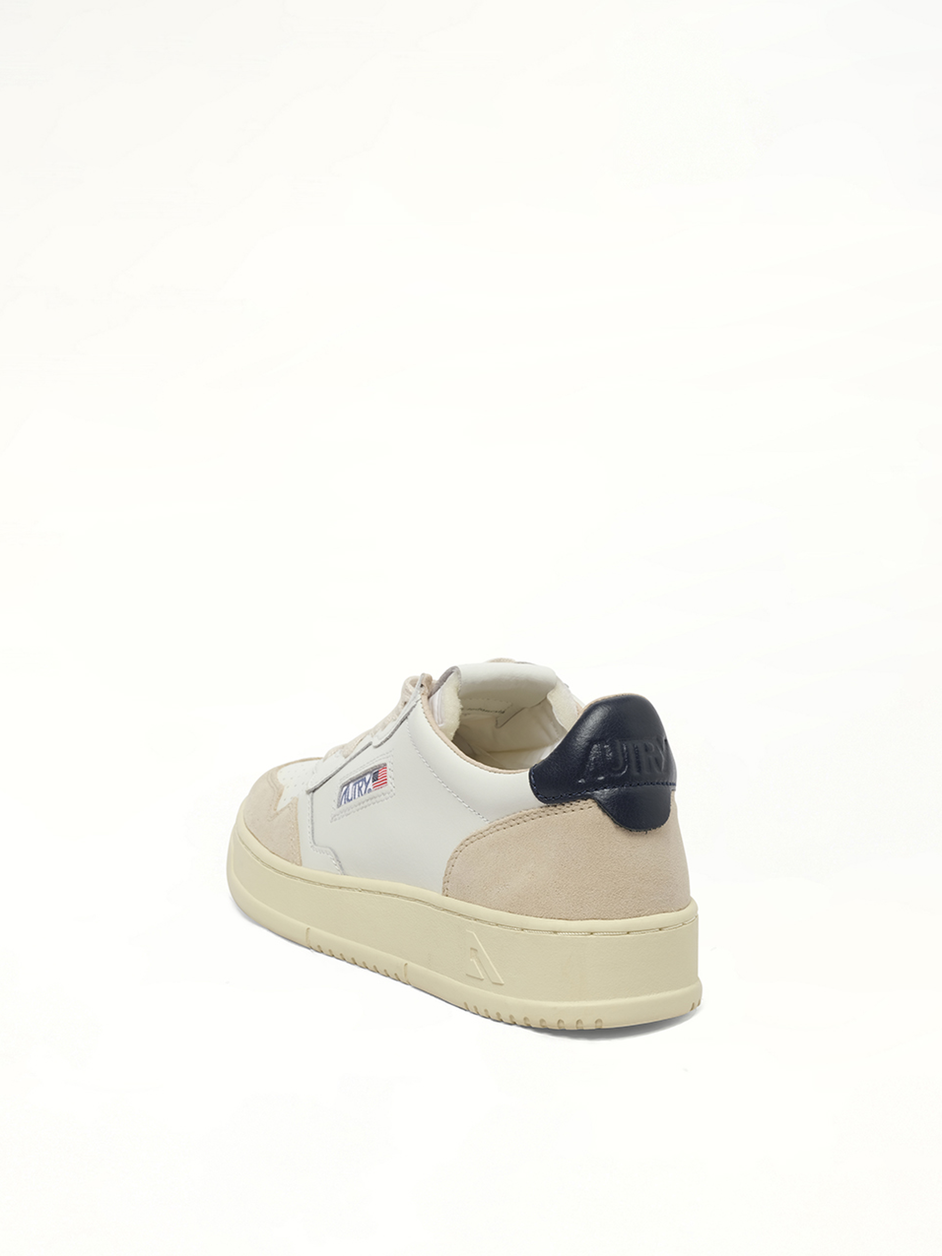 Medalist Low Sneakers in White/Blue Top View | AUTRY