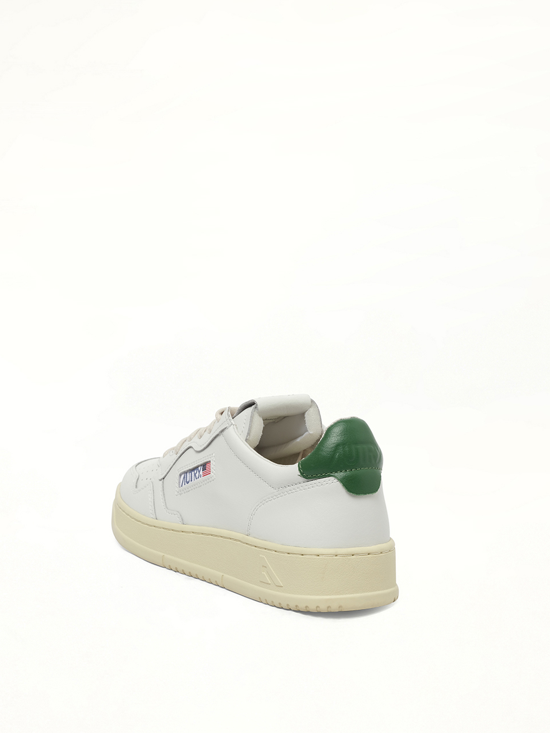 Medalist Low Sneakers in White/Green Top View | AUTRY