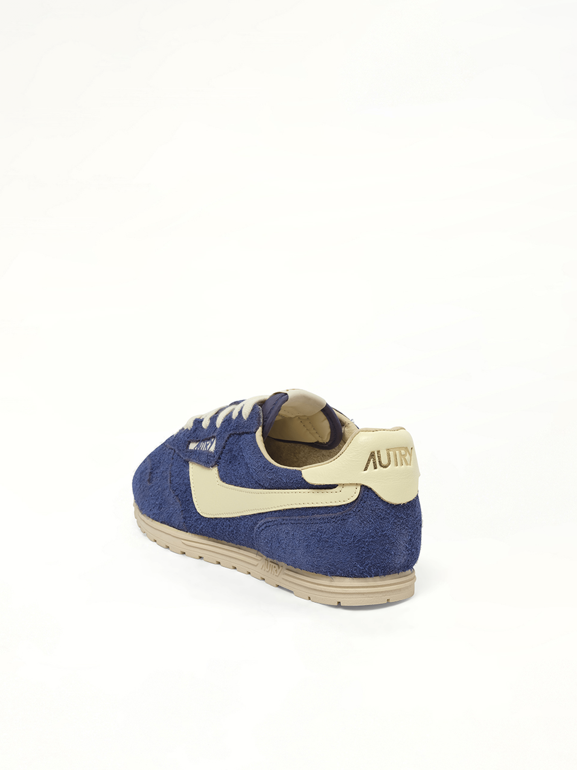 Windspin Low Sneakers in Infinito/Rutabaga Top View | AUTRY