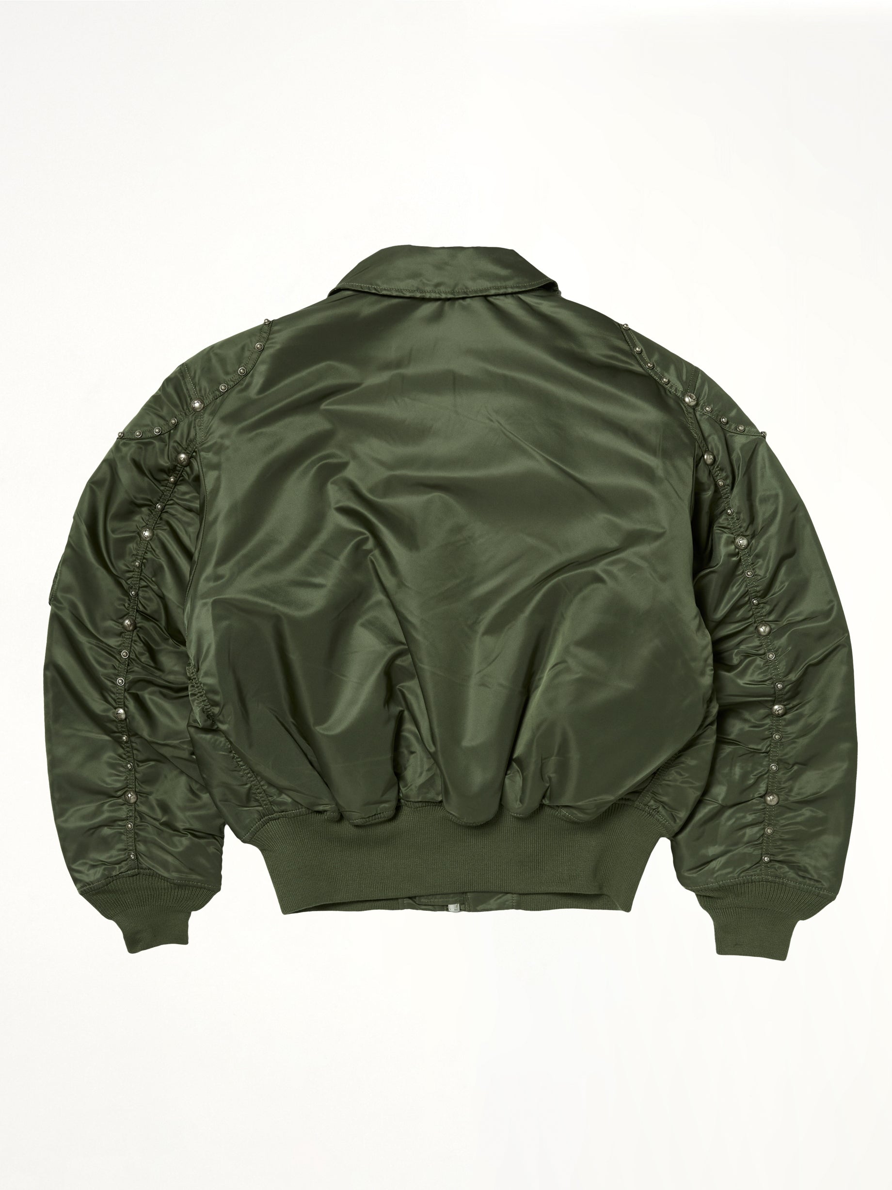 TC x Alpha Industries 봄버 재킷 (리벳 버전) 세이지