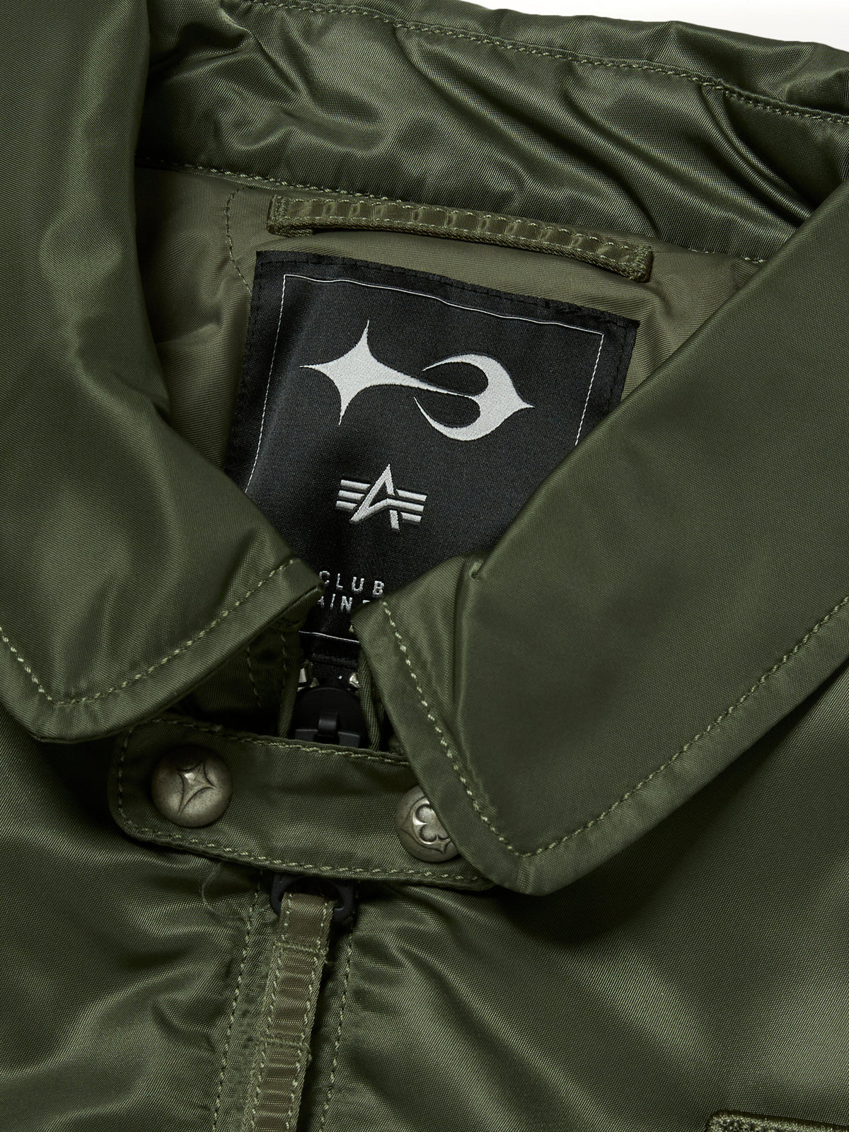 TC x Alpha Industries 봄버 재킷 (리벳 버전) 세이지