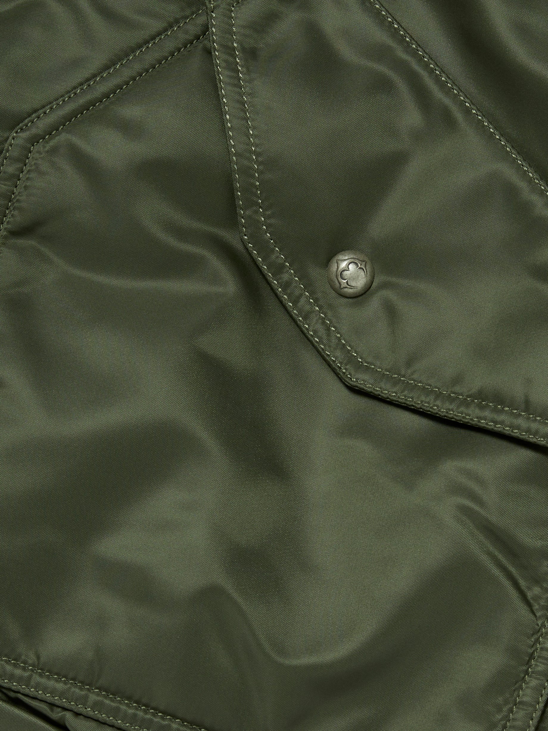 TC x Alpha Industries 봄버 재킷 (리벳 버전) 세이지