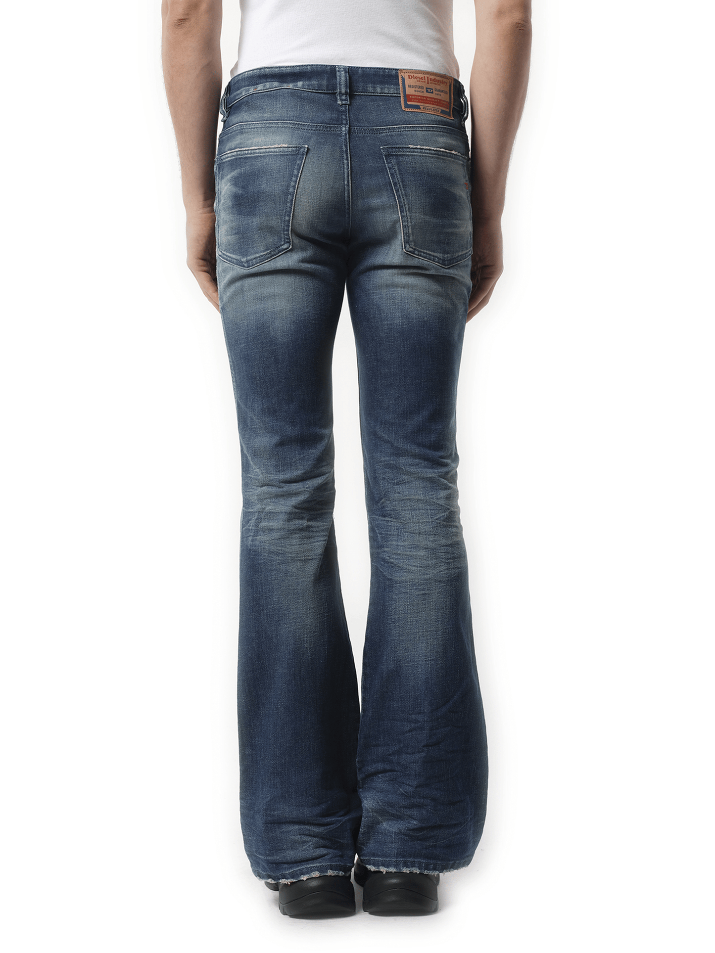 Diesel 1998 D-Buck Jeans in Washed Blue